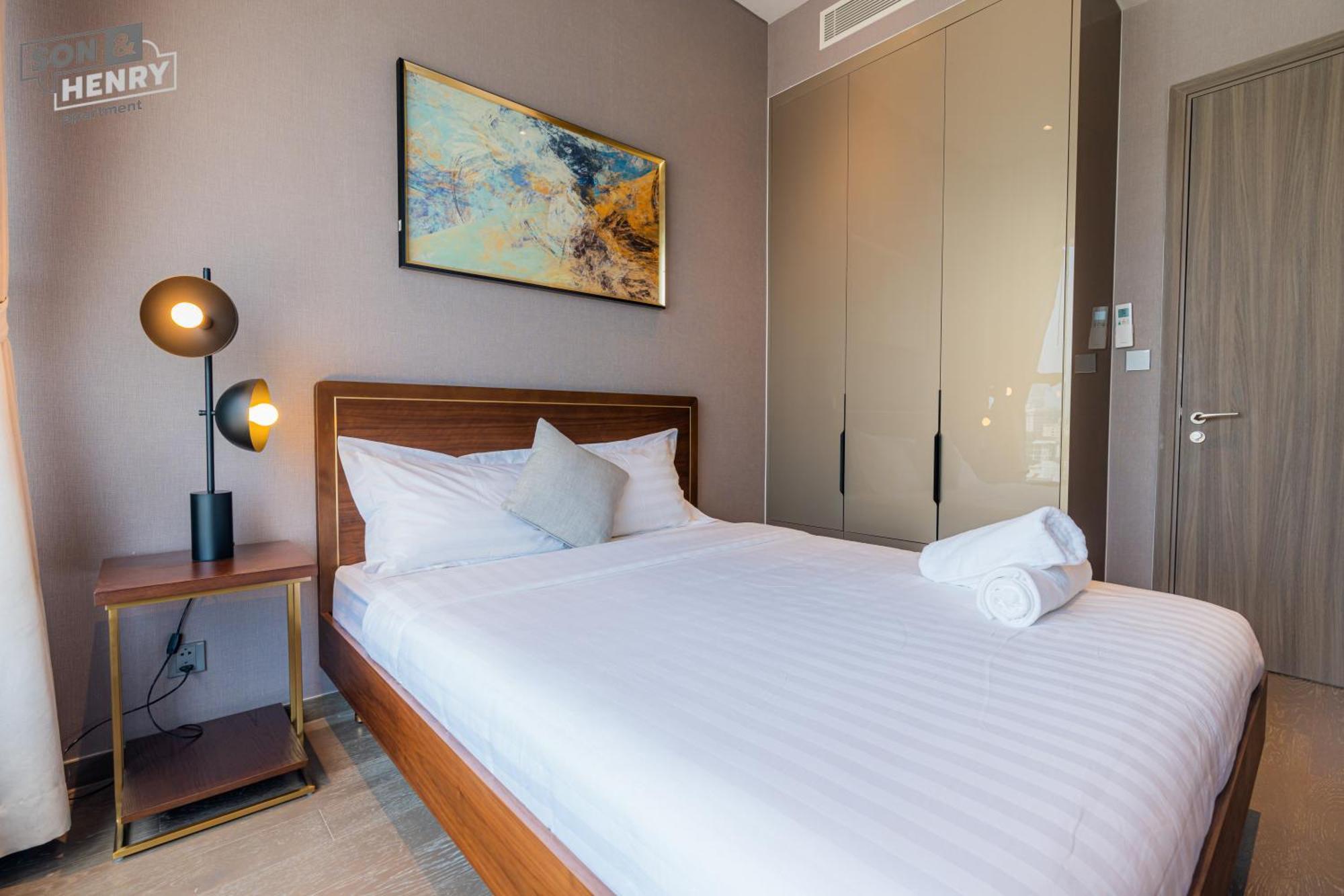Ferienwohnung Son&Henry The Marq Luxury Ho-Chi-Minh-Stadt Exterior foto